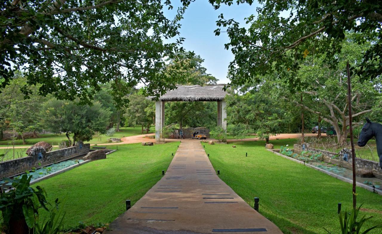 The Elephant Corridor Hotel Sigiriya Dış mekan fotoğraf